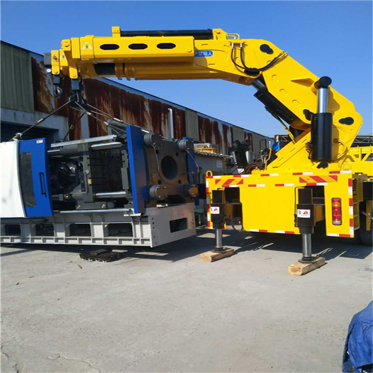 青岛即墨 大吨位折臂吊出租费用解析：一小时租赁多少钱