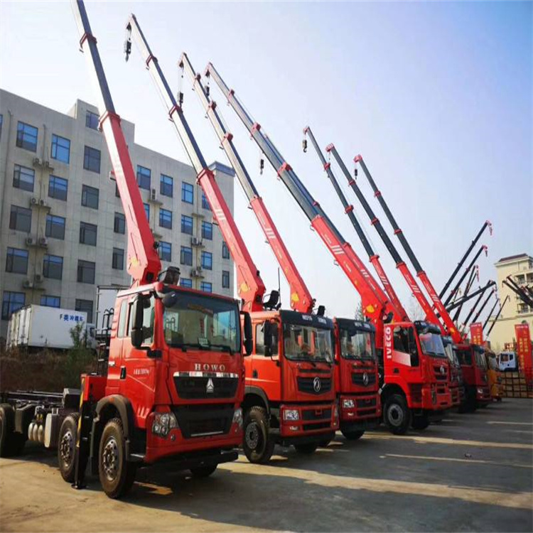 青岛即墨租专业吊车电话