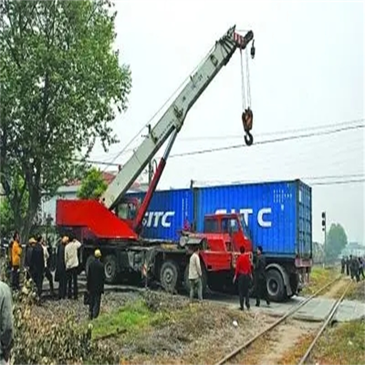 青岛即墨如何快速找到附近的吊车救援公司